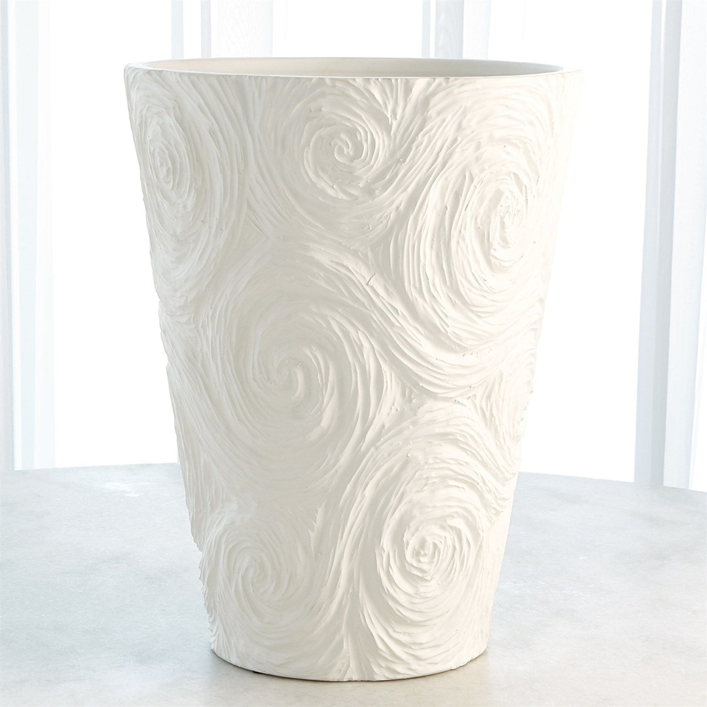 Global Views Swirled Vase