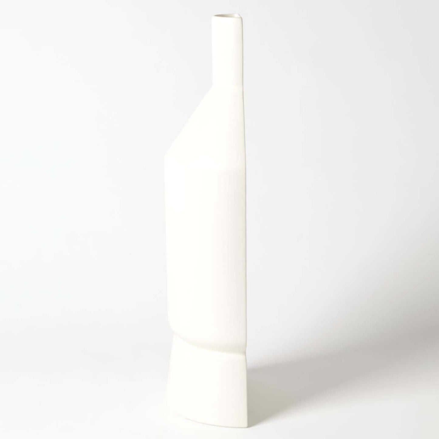 Global Views Flat Back Vase