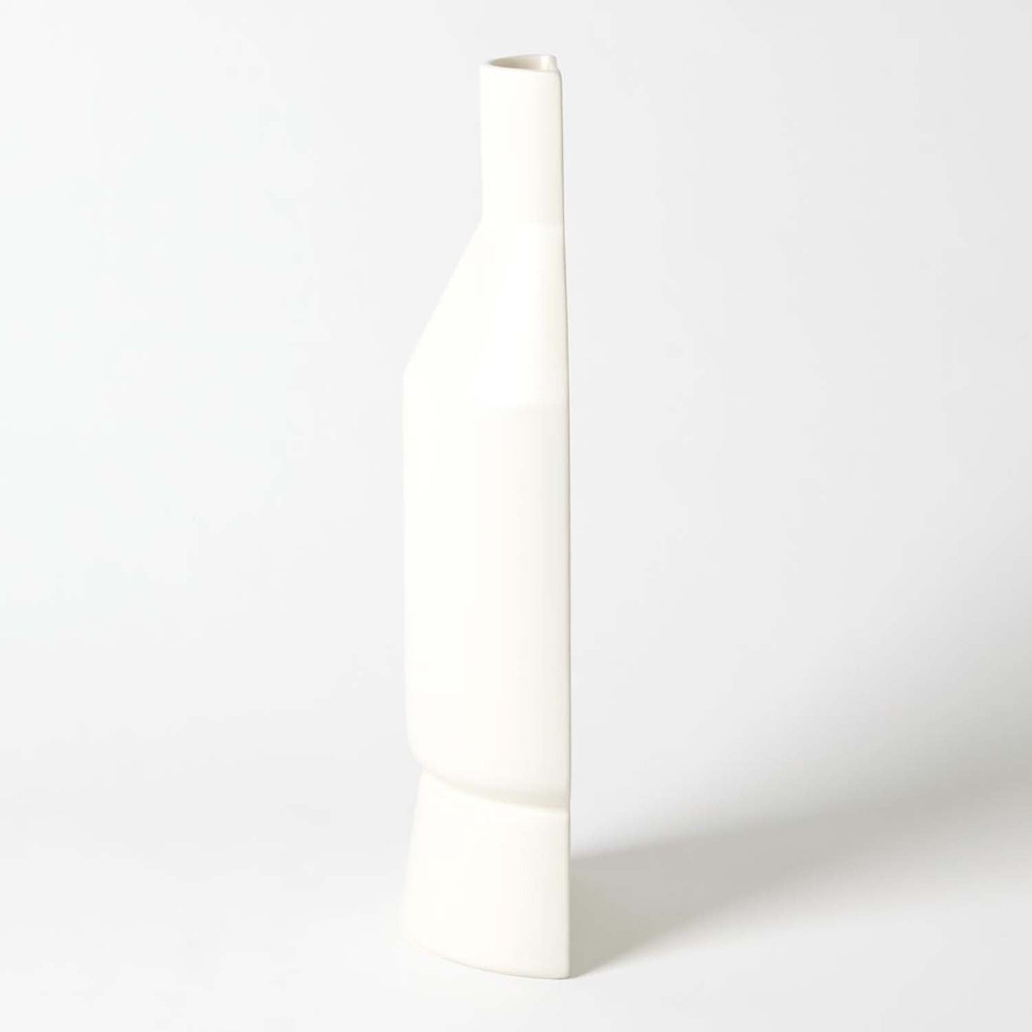 Global Views Flat Back Vase