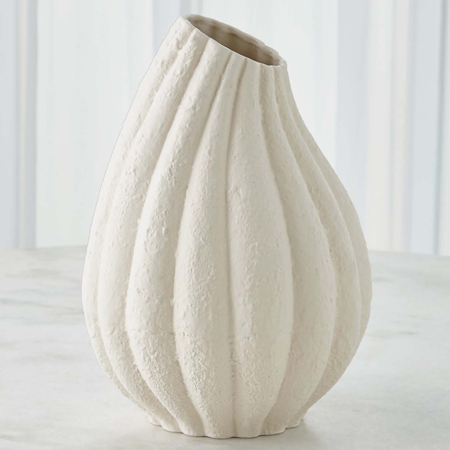 Global Views Glow Vase