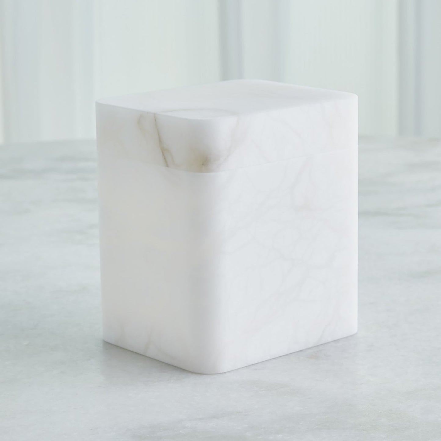 Global Views Raggio Alabaster Box