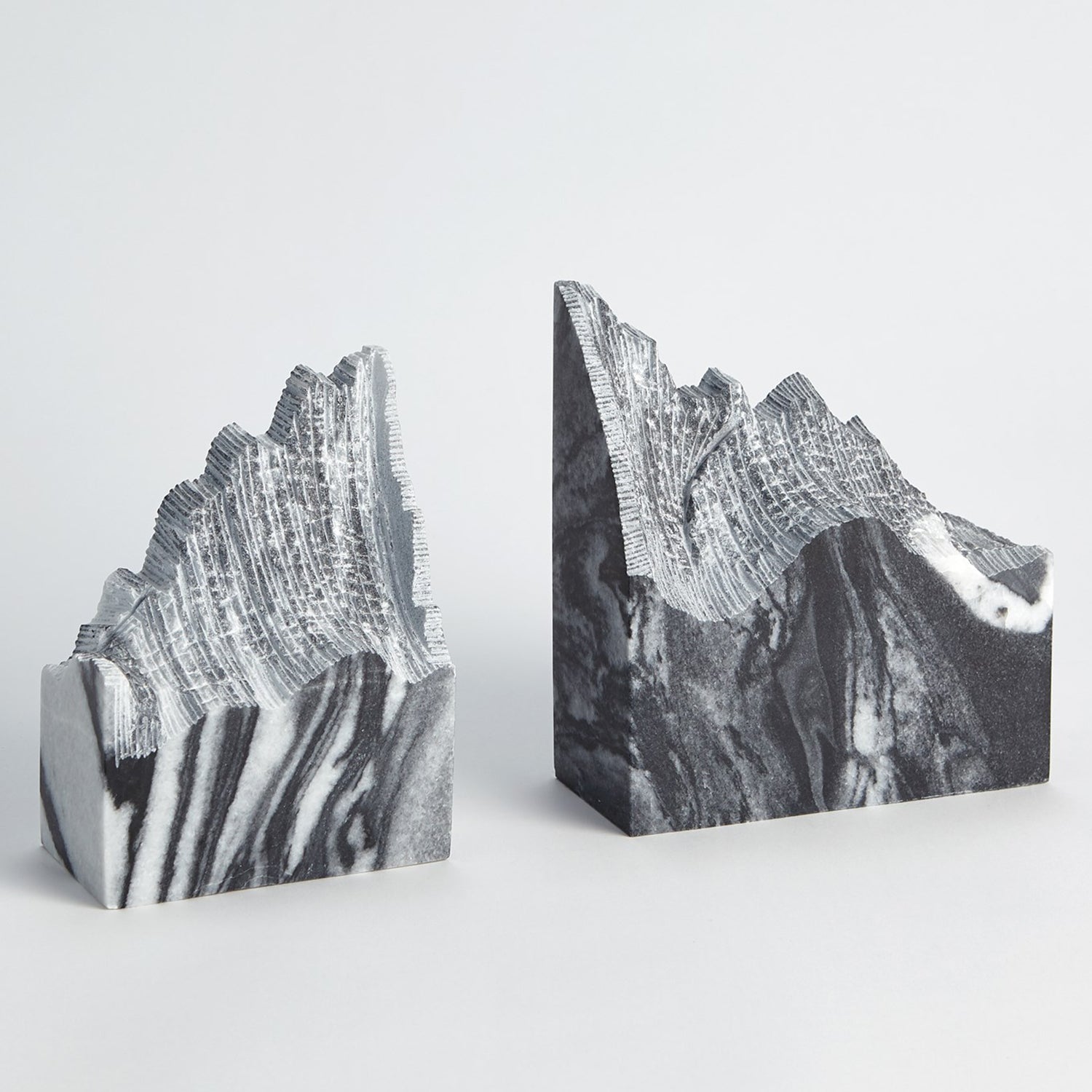 Global Views Pair Mountain Summit Bookend Set