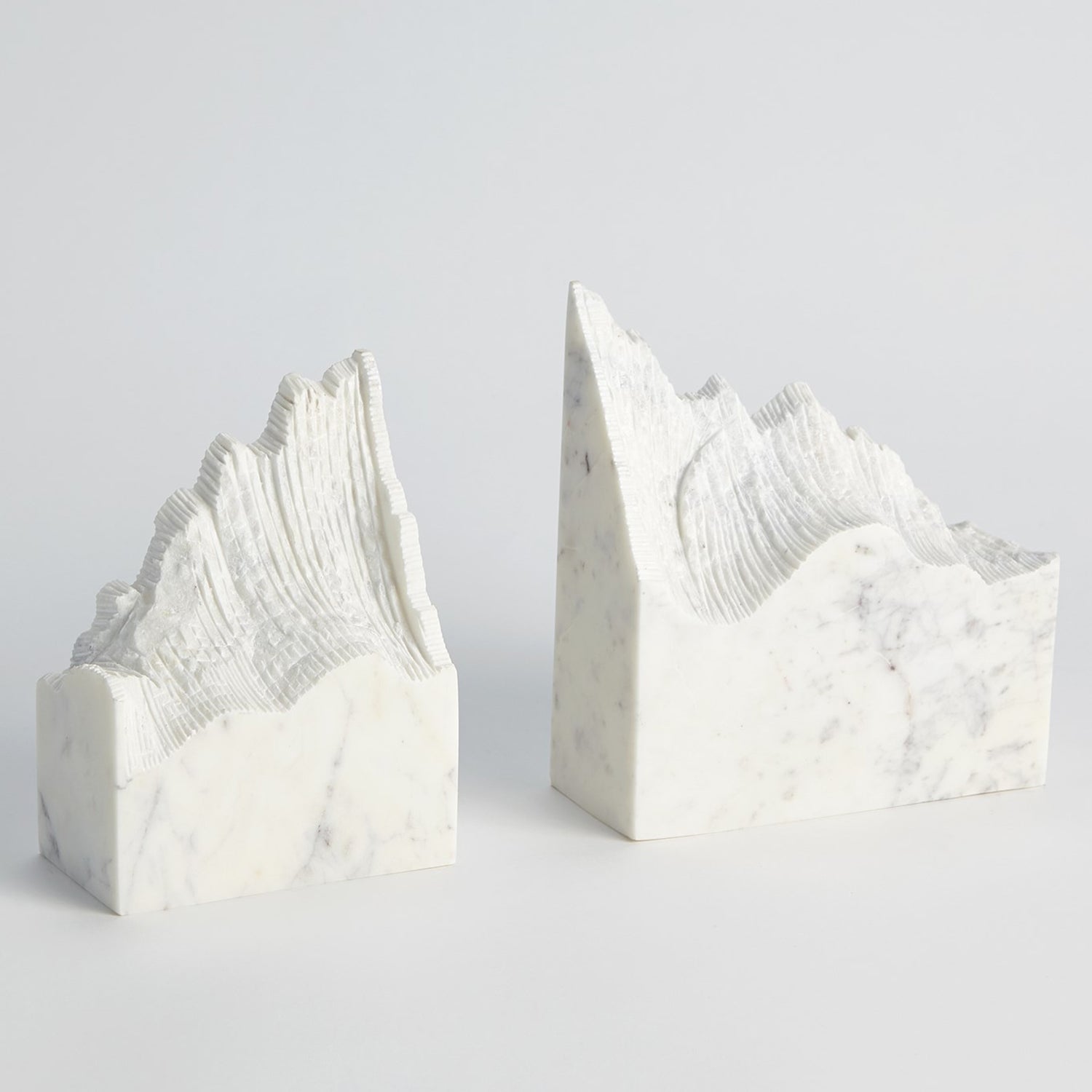 Global Views Pair Mountain Summit Bookend Set