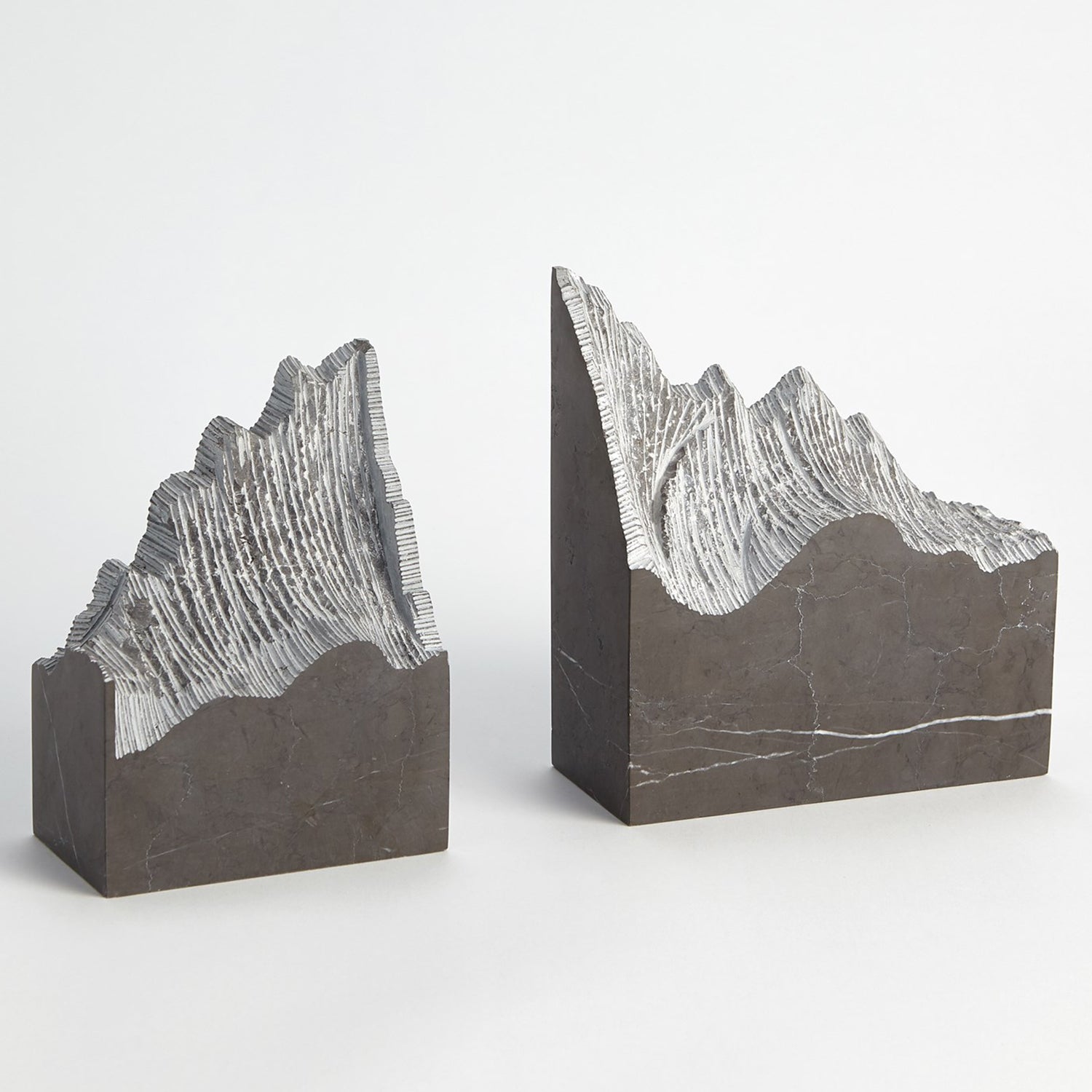 Global Views Pair Mountain Summit Bookend Set