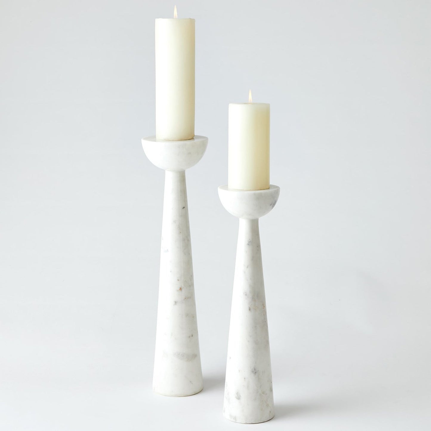 Global Views Round Top Candlestand