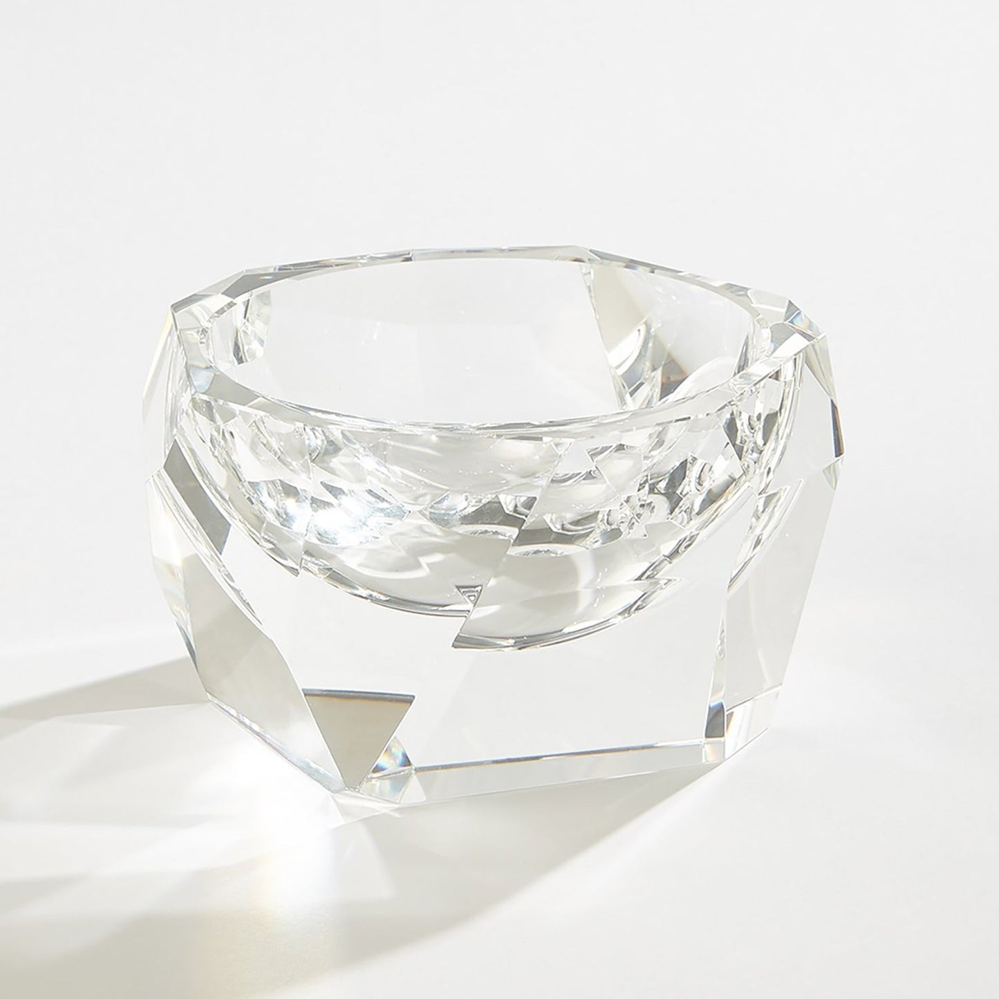 Global Views Multi Facet Crystal Bowl