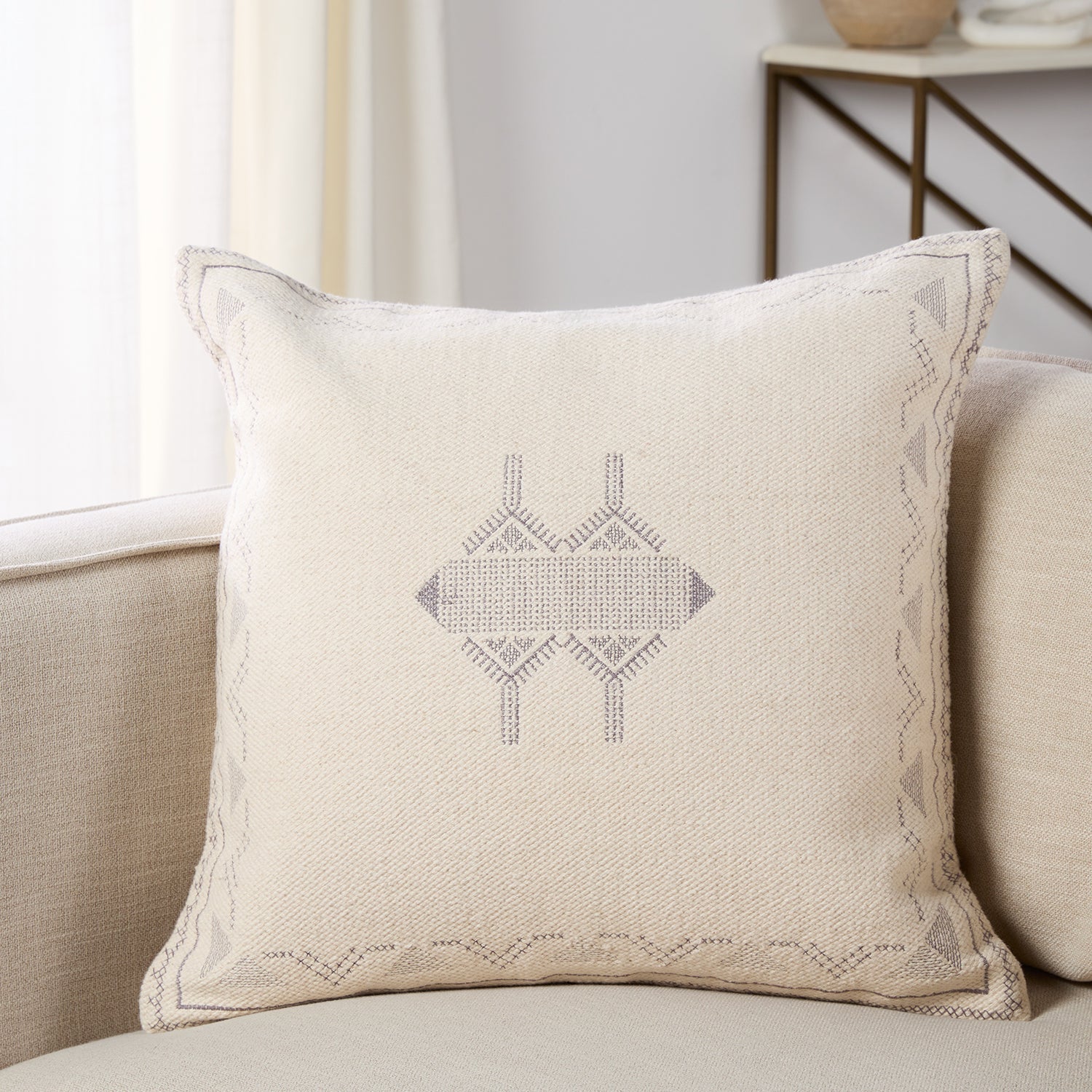 Jaipur Living Puebla Acestes Throw Pillow