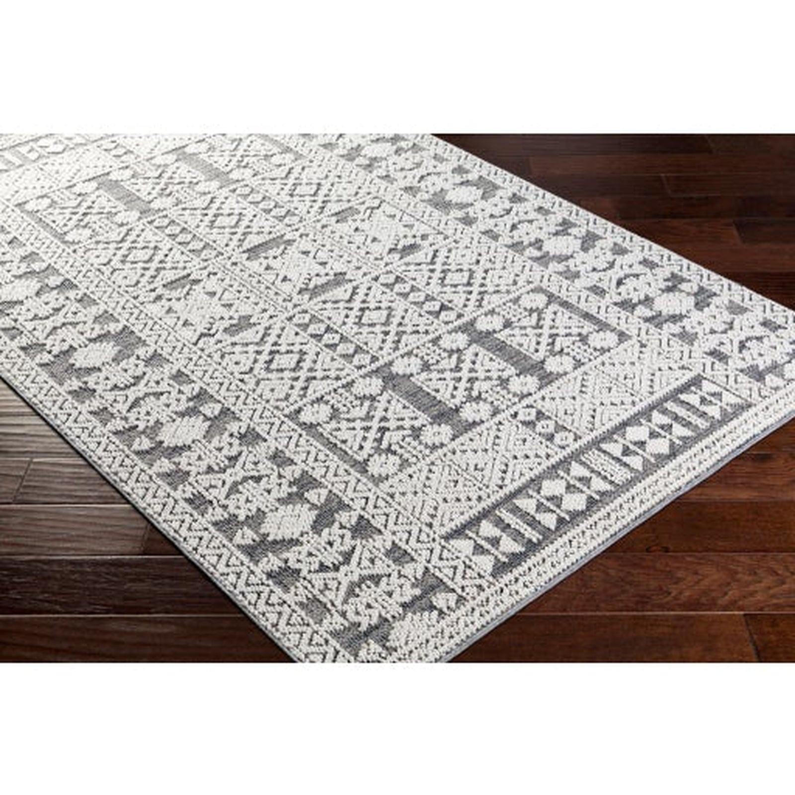 Surya Ariana RIA-2305 Rug