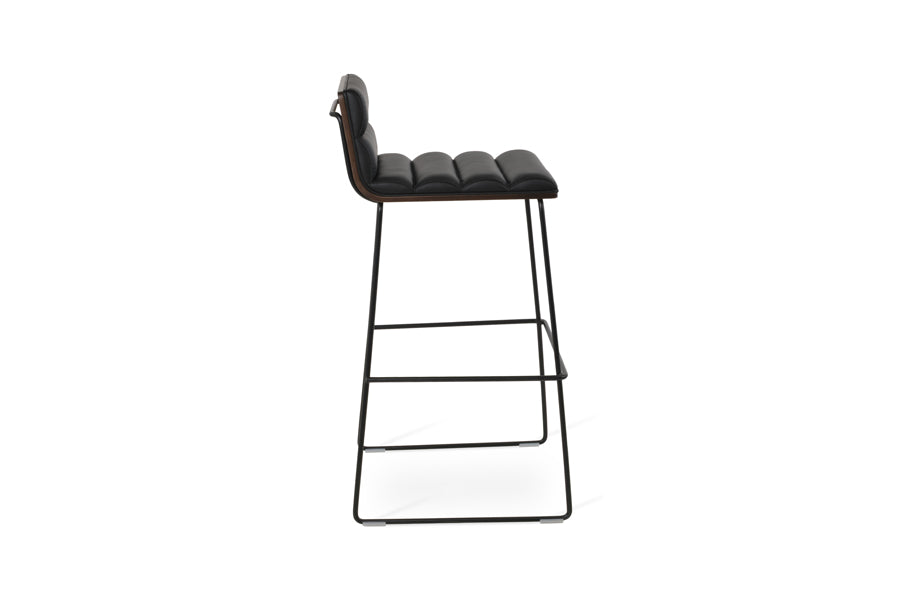 Corona Comfort Handle Back Wire Stool