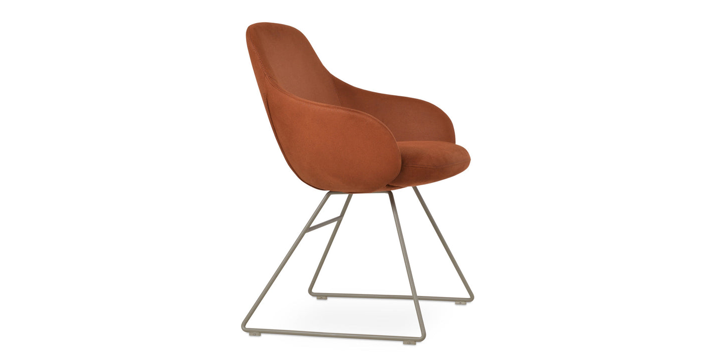 Gazel Arm Wire Chair