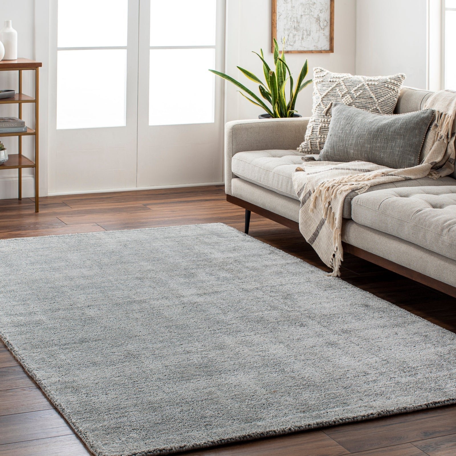 Surya Helen HLE-2305 Rug