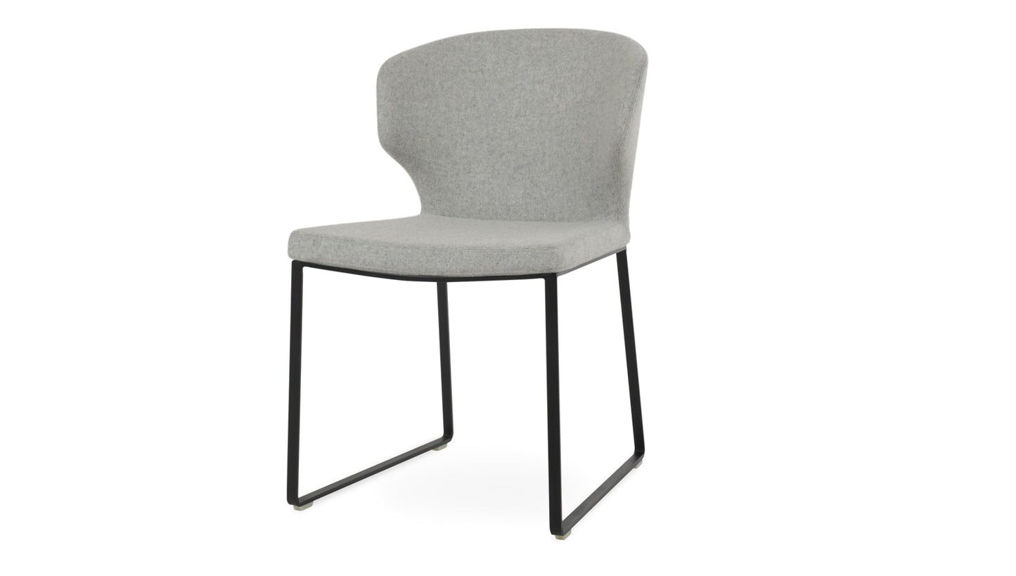 Amed +(Plus) Sled Dining Chair