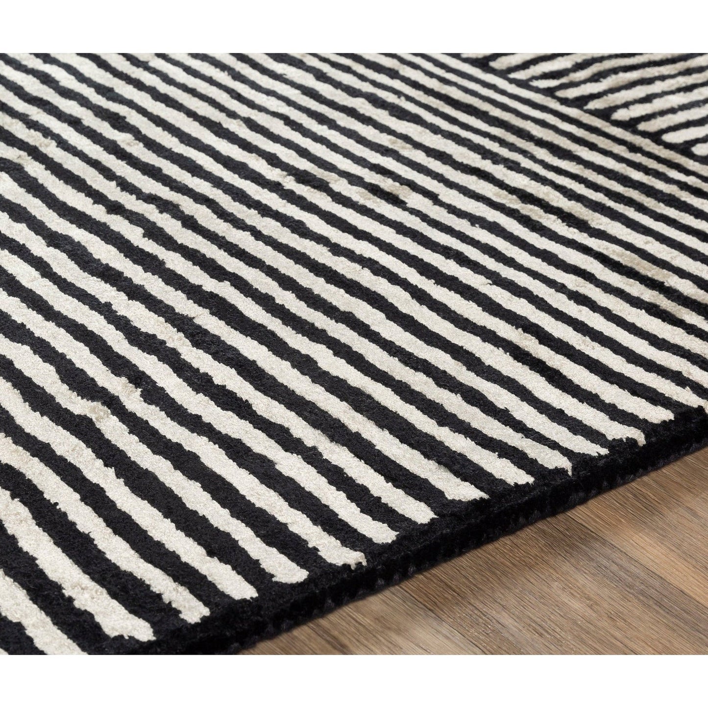 Surya Quartz QTZ-5037 Rug