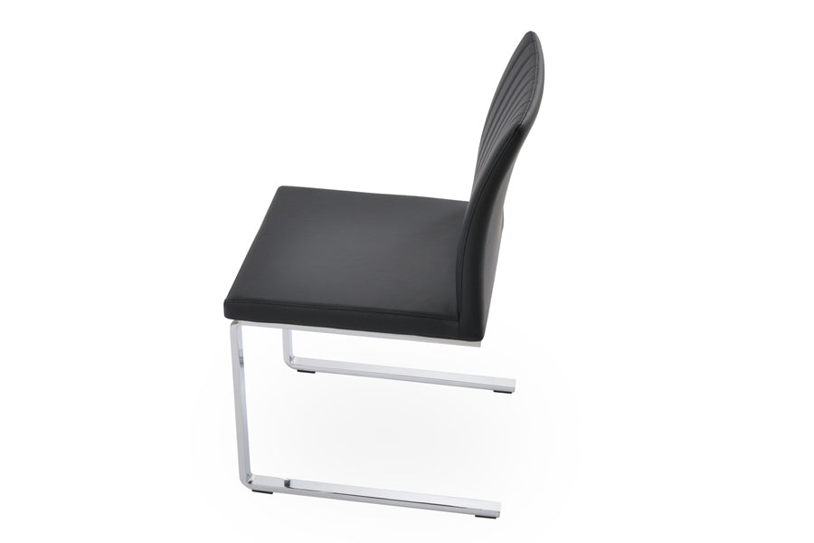 Zeyno Flat Chair